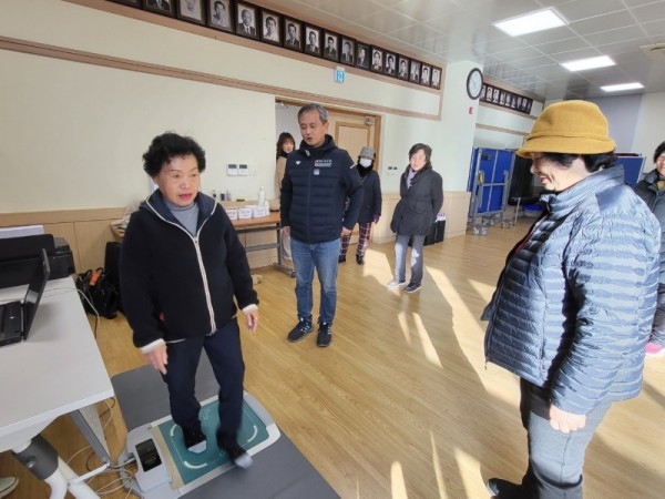KakaoTalk_20231218_175201538_09.jpg